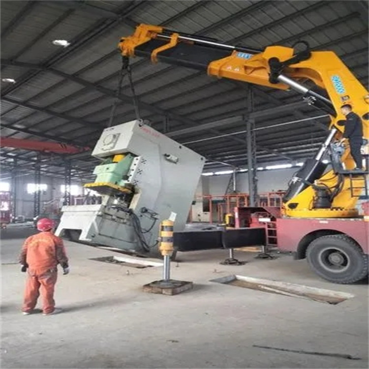 青神租专业吊车报价,折臂吊车出租