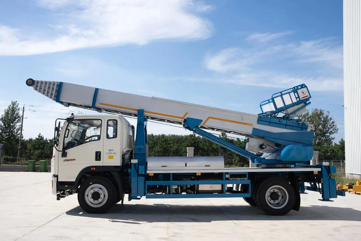 青神云梯上料车租赁费用