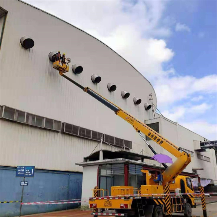 青神高空作业车出租服务：专业广告牌安装解决方案